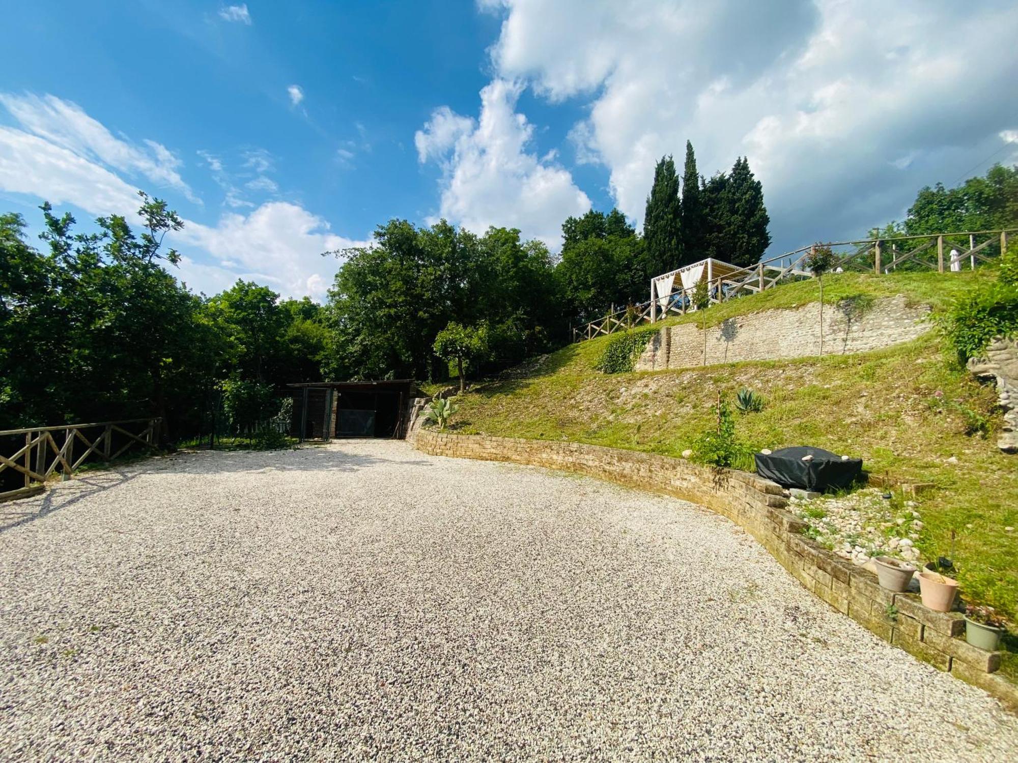 Villa Poggio Ulivo Pool-Apartments Rivoli Veronese Exterior foto